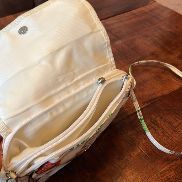 Cath Kidston London bag. Preowned. Condition as shown. - Picture 3 of 4